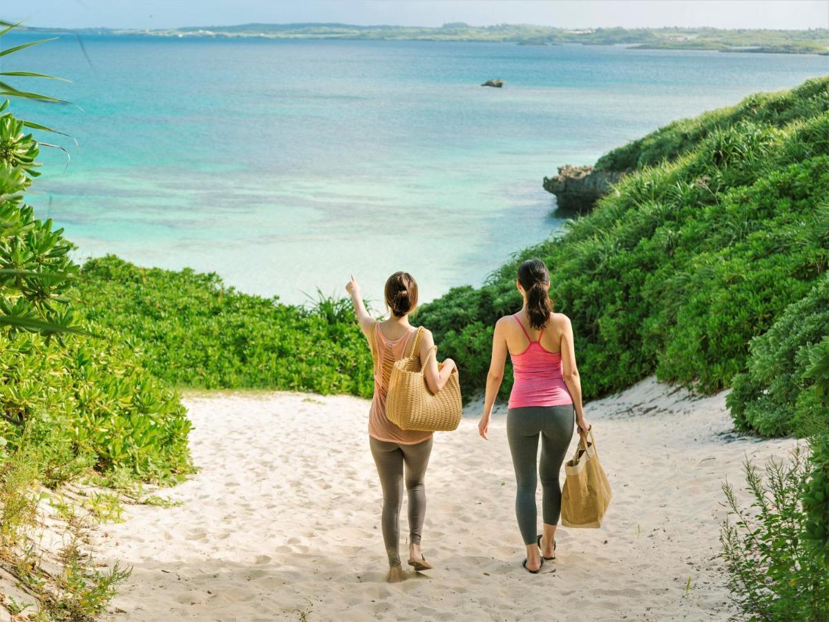Central Resort Miyakojima Buitenkant foto